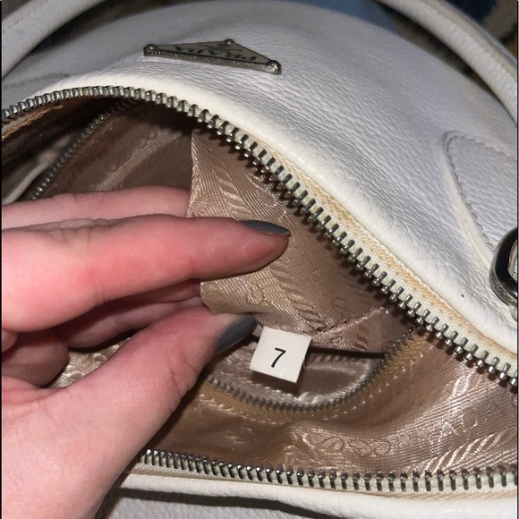 Authentic Prada purse - Picture 13 of 15